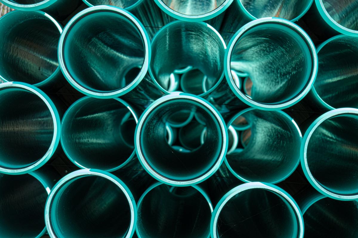 Metal tubes