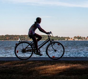 picture of someone riding a bike.