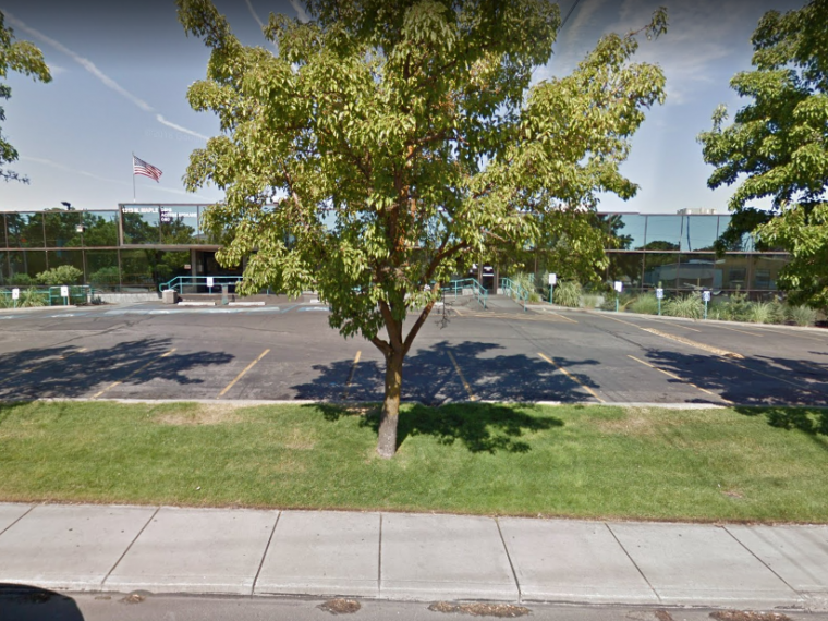 Exterior photo of Spokane's Maple Street customer service office