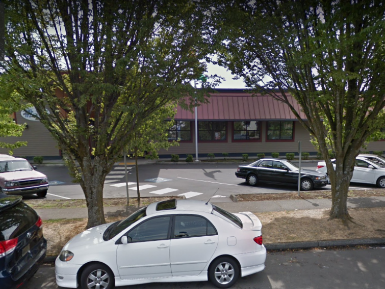 Exterior photo of Auburn customer service office